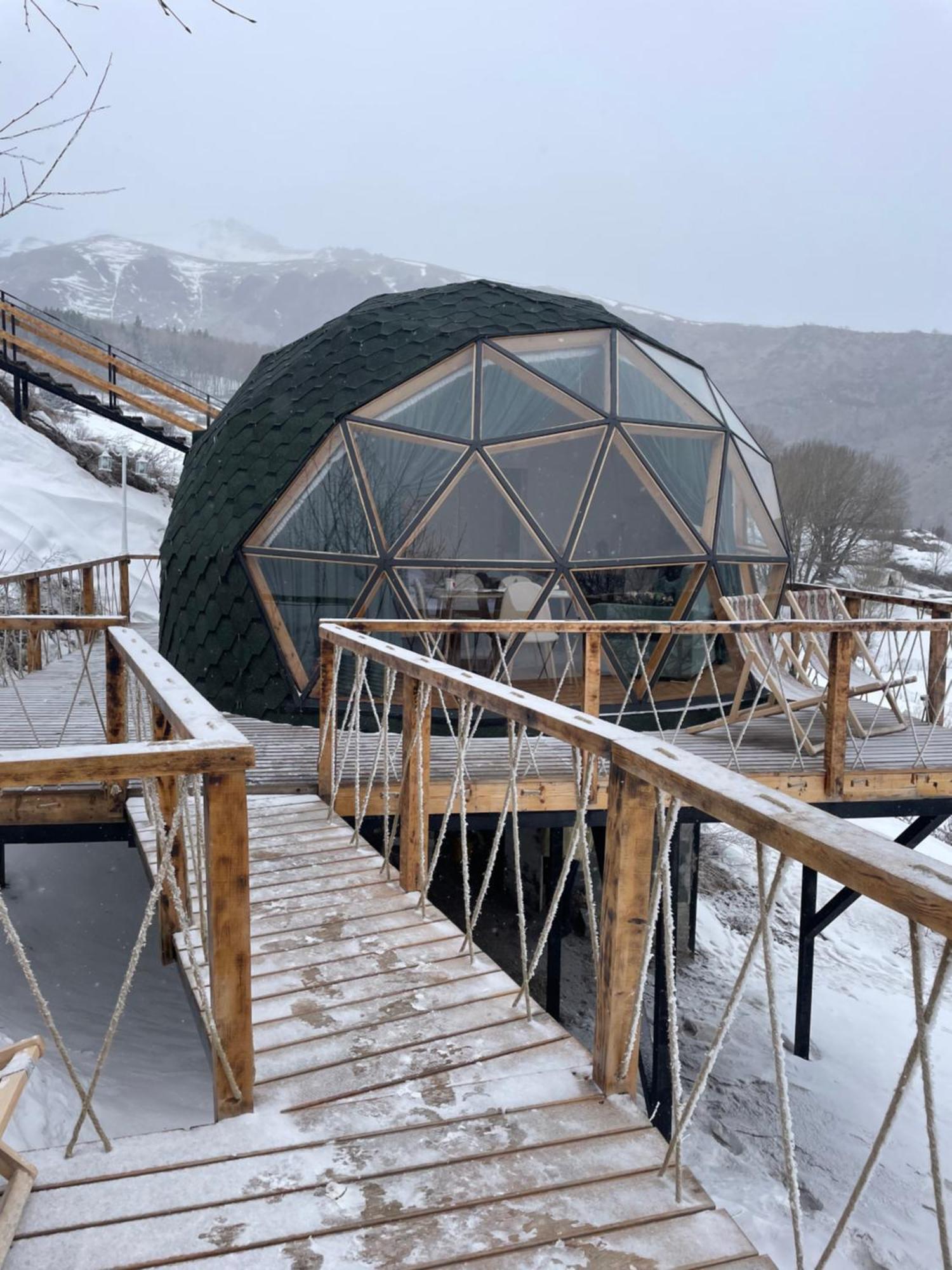 Glamping Emerald Stepantsminda Exterior foto